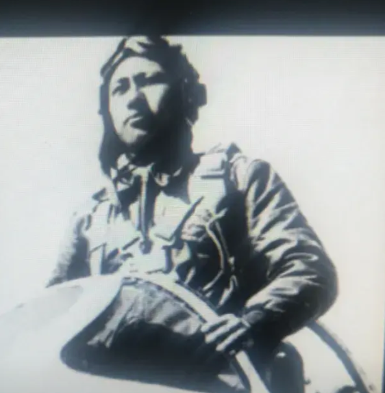 开云体育网页版入口-包含足球场上风起云涌，战场硝烟弥漫的词条