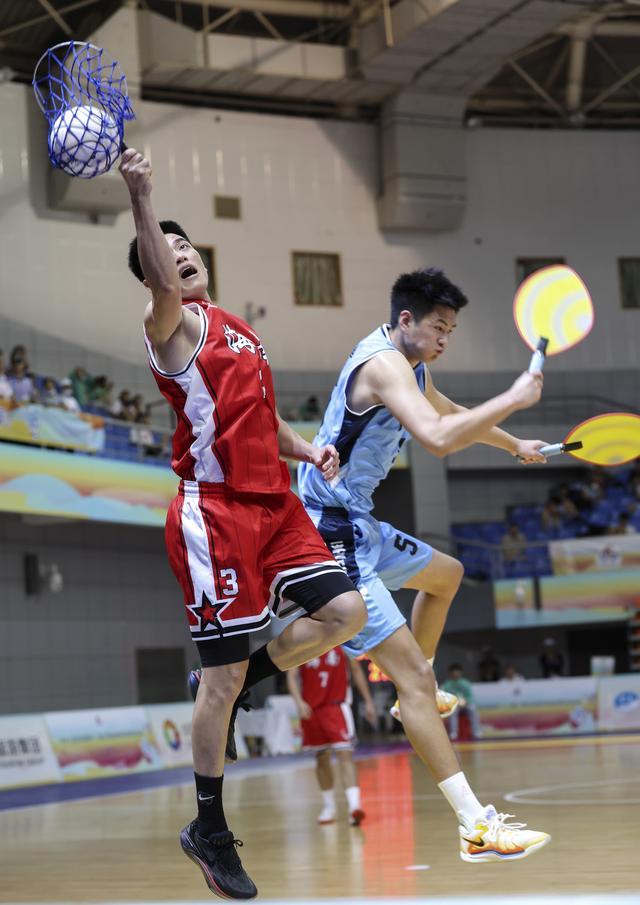 海南队在激动比赛中突围获胜，实现突破