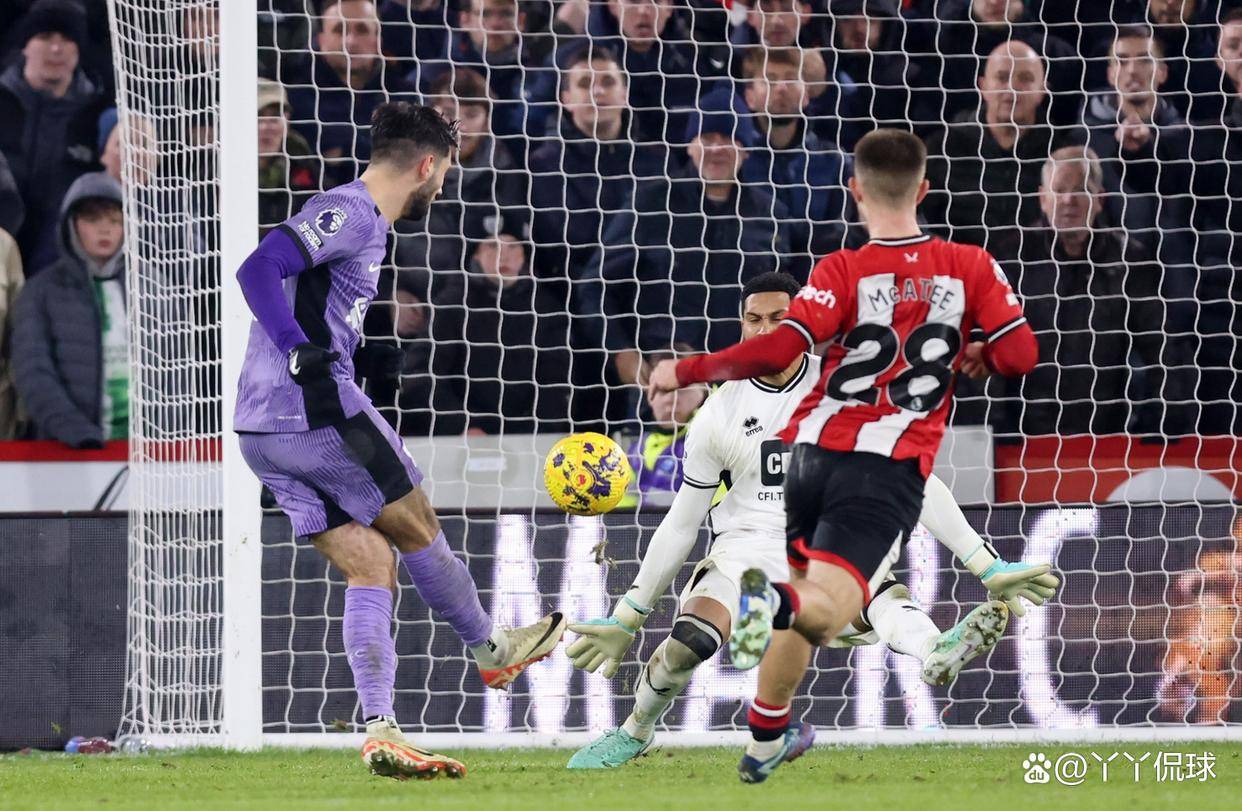 谢菲联主场大比分输球，形势堪忧的简单介绍