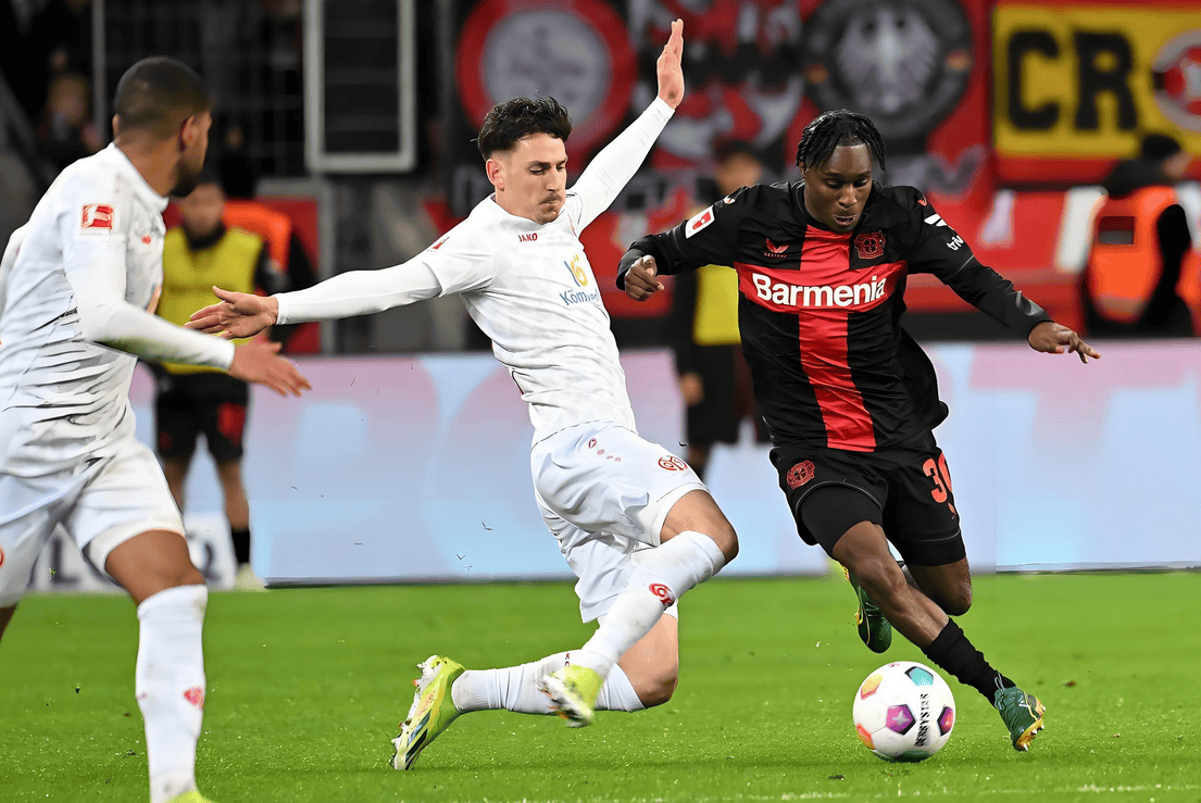 开云体育平台-欧洲杯资格赛胜负激烈，球队实力不容小觑