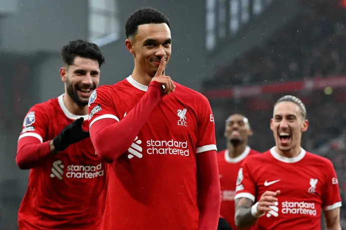 开云体育中国官网-利物浦全队合作，攻守兼顾取得胜利