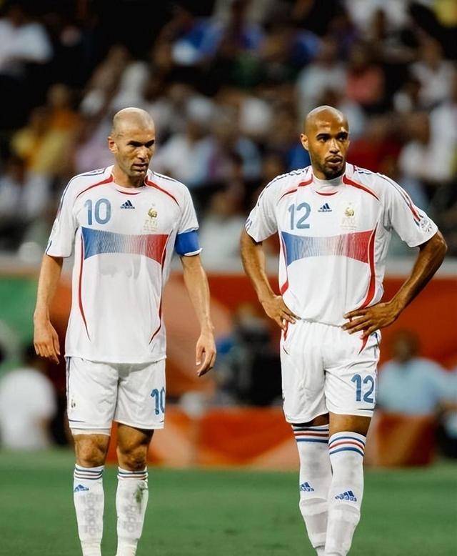 开云体育官方登录入口-亚眠连续两轮失利，状态不佳