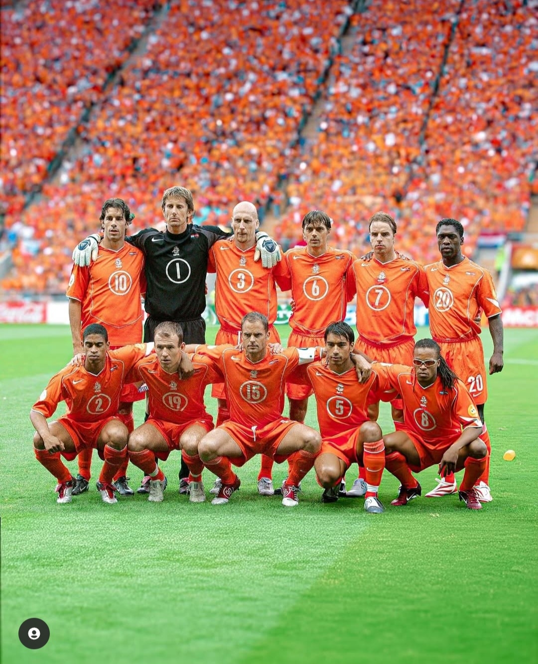 荷兰队晋级欧锦赛，战胜对手