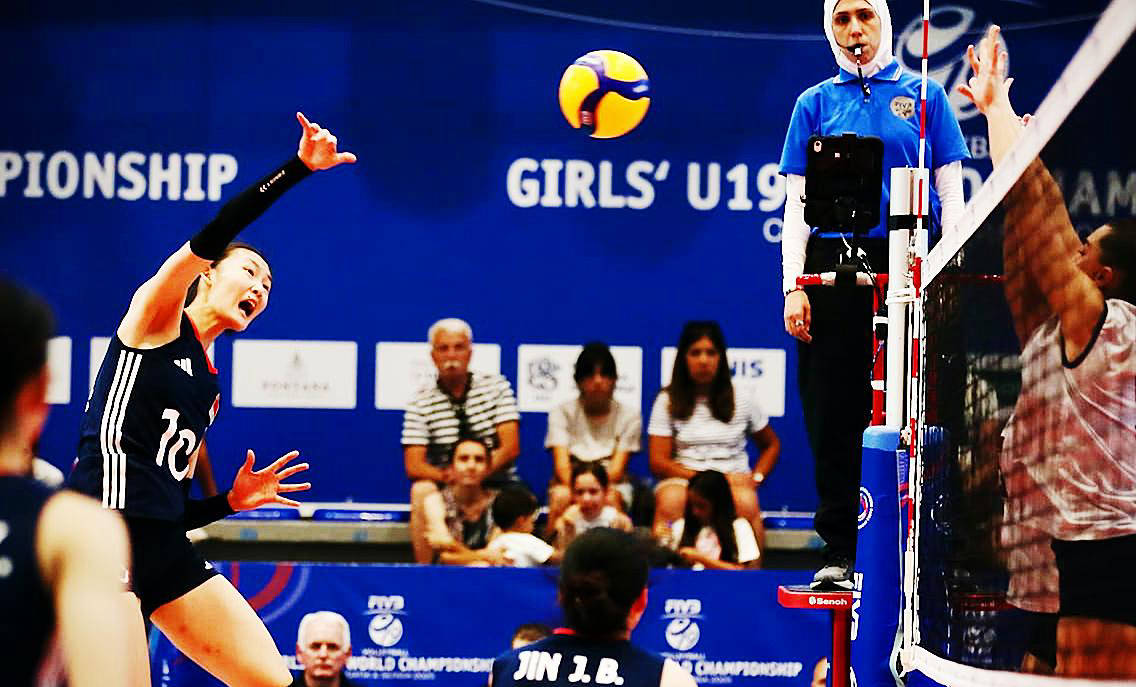 智利队在友谊赛中发挥出色，球员技术精湛的简单介绍