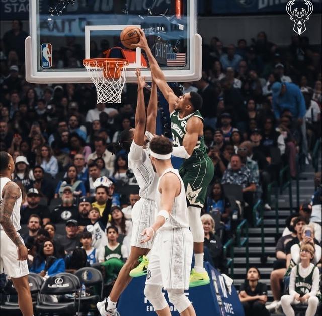 骑士主场惨败雄鹿，遭遇四连败