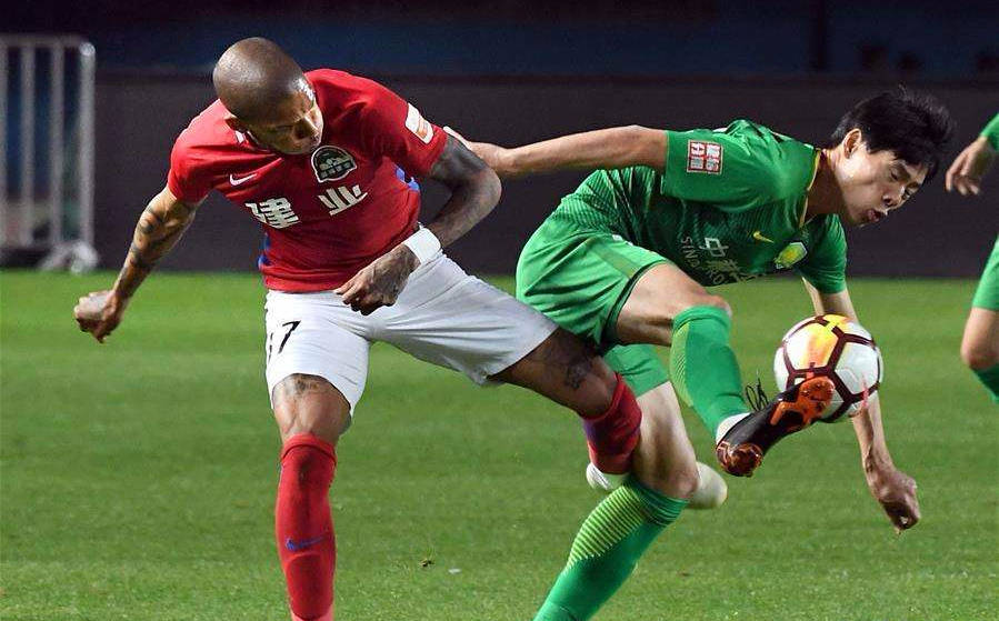 开云体育在线-天津泰达欲在客场击败深圳佳兆业