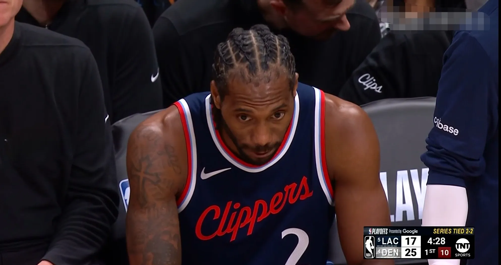 开云体育网页版-伦纳德因伤休赛季，快船队内线面临危机