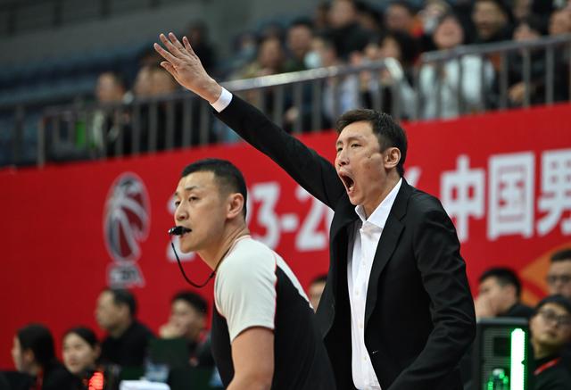 包含江苏肯帝亚队实力强劲，抢先拔得头筹的词条