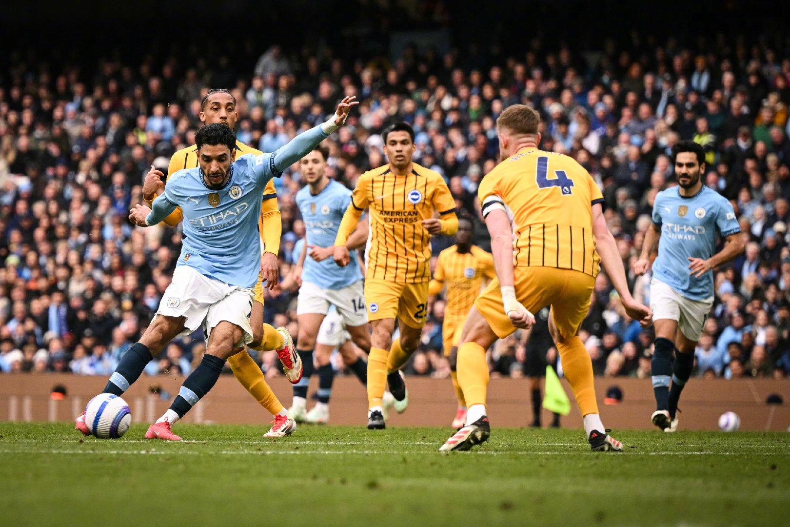 开云体育官方入口-阿森纳将对阵曼城，激战即将打响！