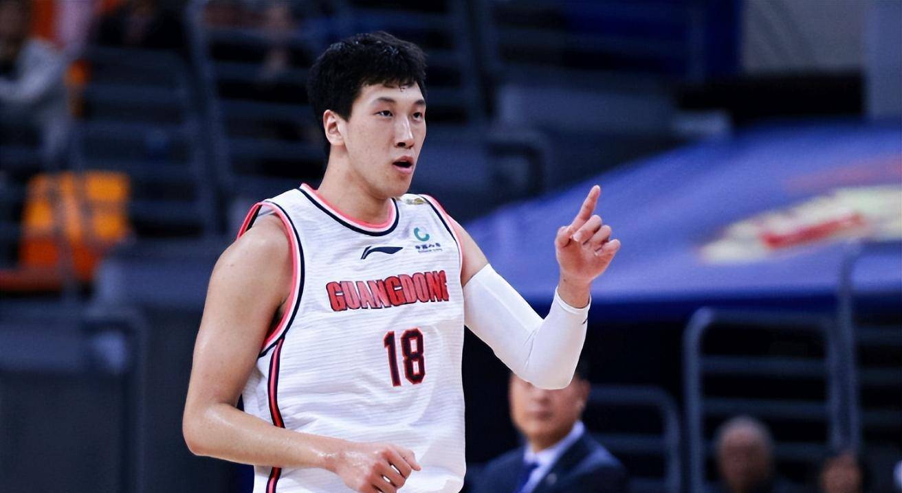 开云体育网页版入口-贵州男篮新生代球员崭露头角，引领风潮