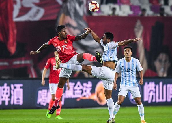 开云体育下载-包含广州德比：恒大客场战胜富力，积分榜领先的词条